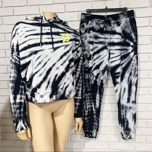Peloton Lightweight Tie Dye Sweatshirt